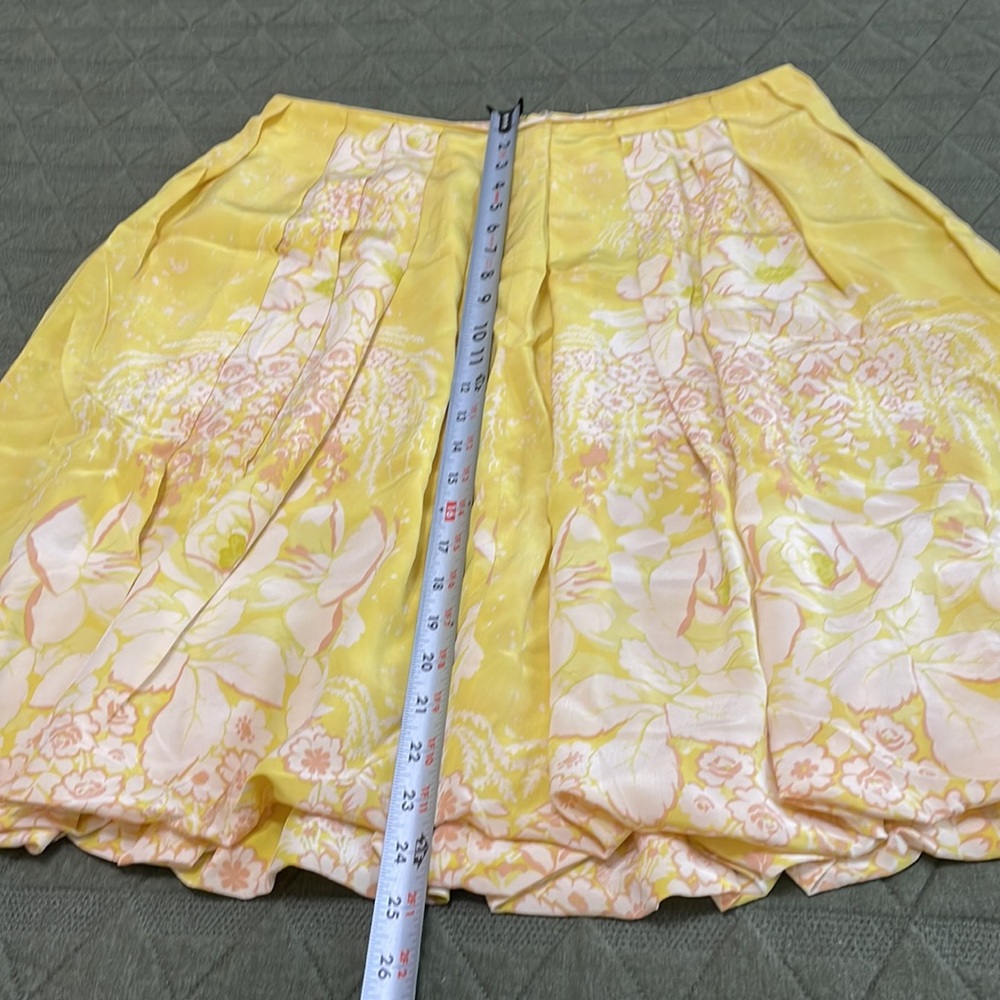 Tracy Reese floral silk skirt with bubble hem size 8 - Picture 6 of 10